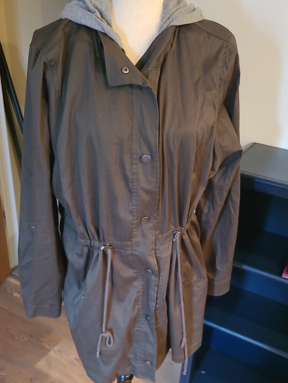 Torrid Women’s Hooded Anorak Jacket in Olive Green